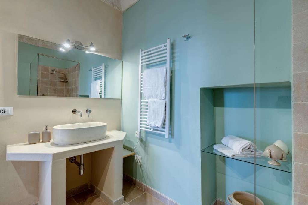 Casa Vituccia Apartment ออสตูนี ภายนอก รูปภาพ