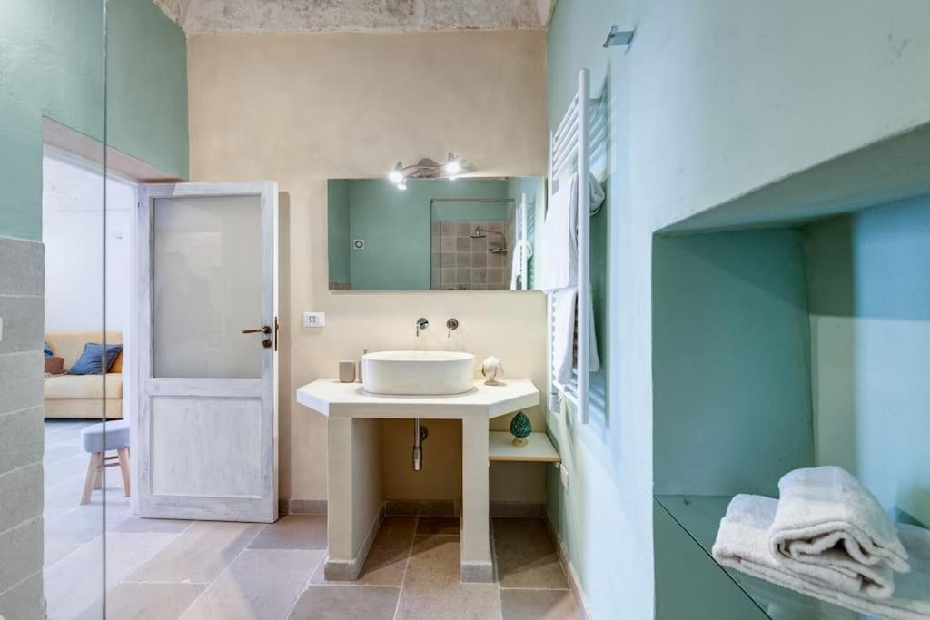 Casa Vituccia Apartment ออสตูนี ภายนอก รูปภาพ